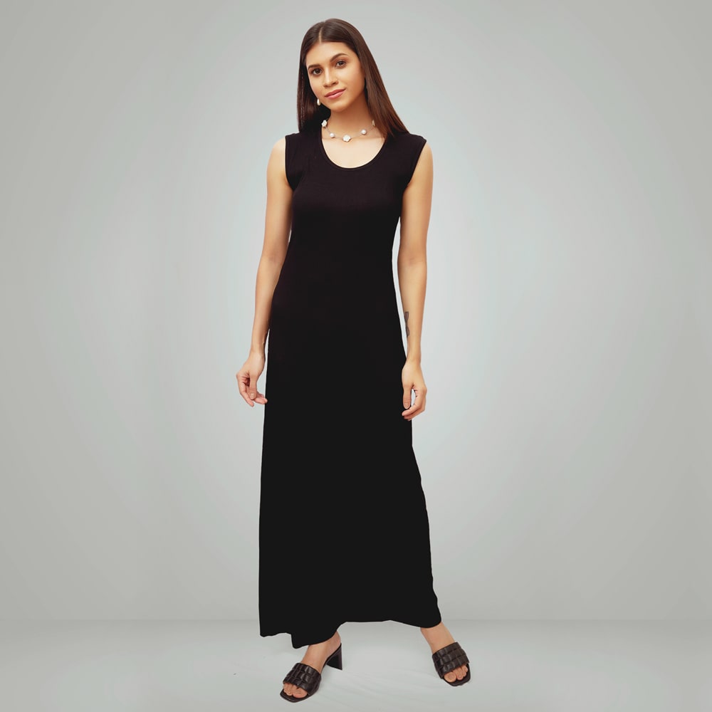 Designer Ribbed Slim Fit Maxi Dress With Shrug - Image 4